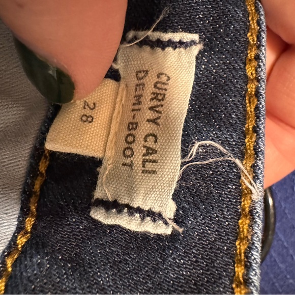 Madewell Curvy Cali Demi-Boot Jeans - Picture 3 of 3